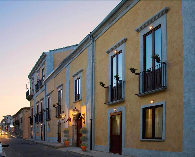 Hotel Palazzo Marzano Briatico Exterior foto